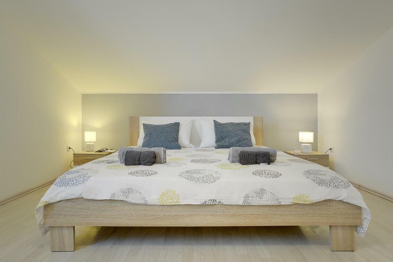 Apartment Niko Pula Zewnętrze zdjęcie