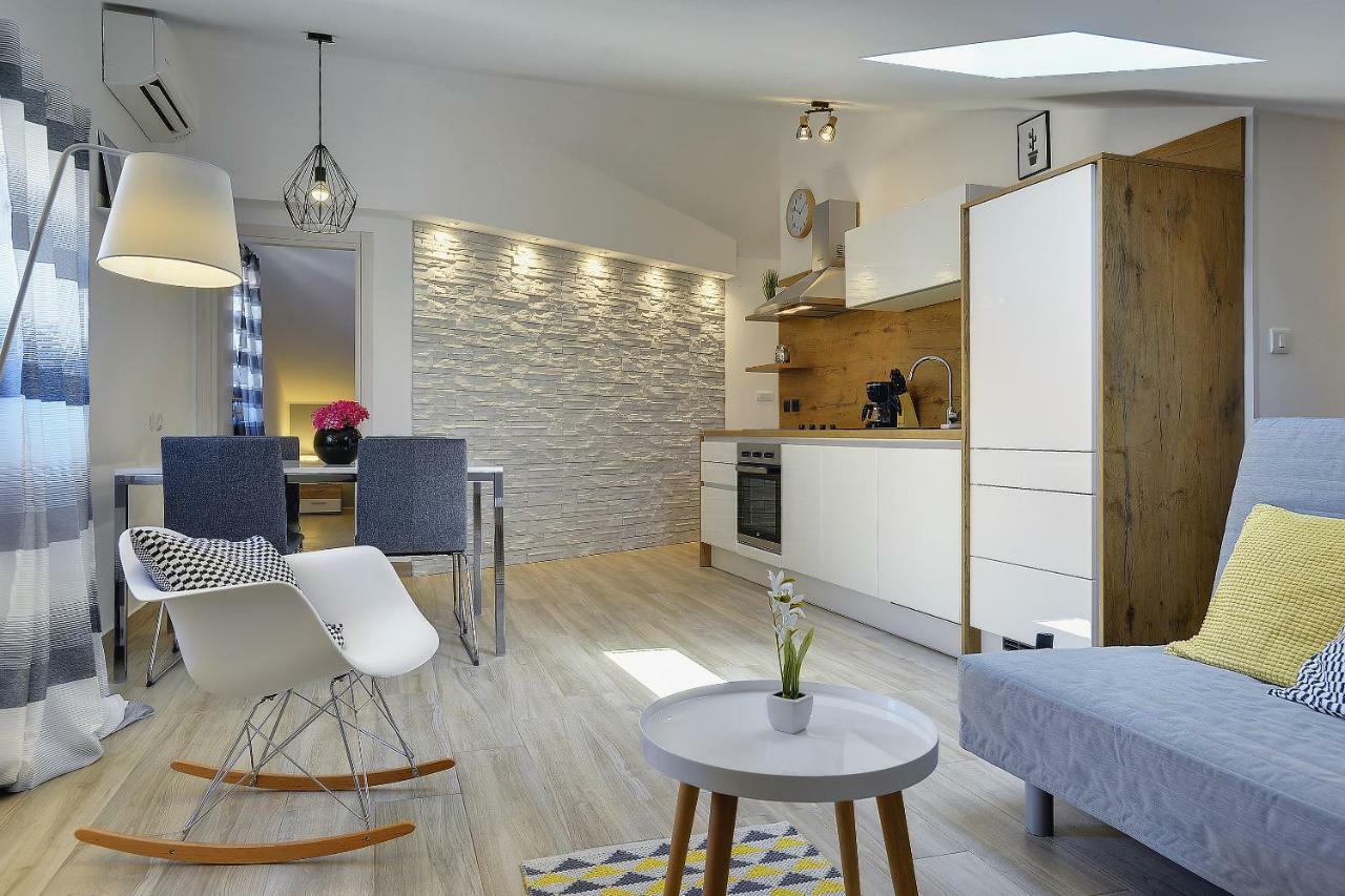 Apartment Niko Pula Zewnętrze zdjęcie