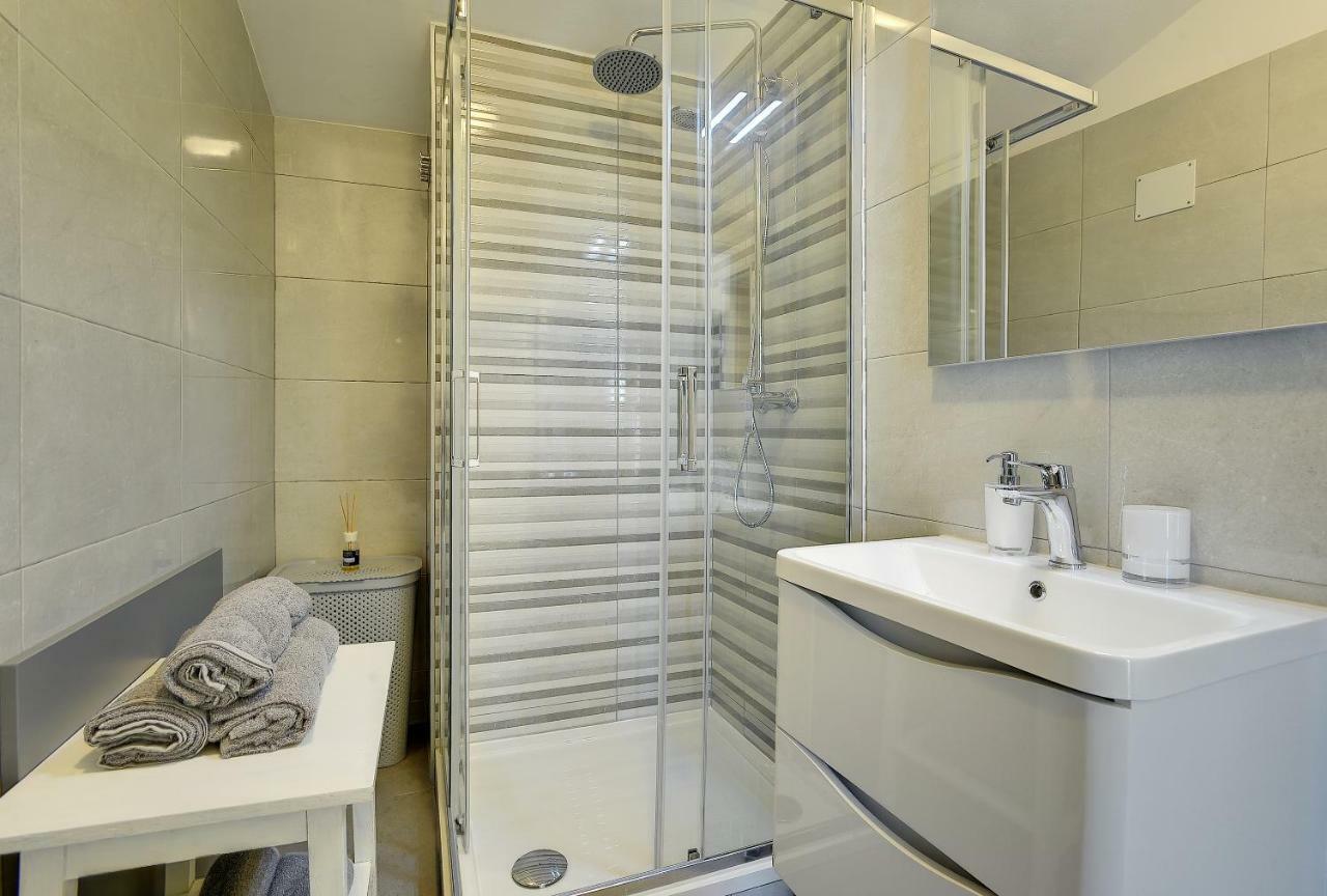 Apartment Niko Pula Zewnętrze zdjęcie